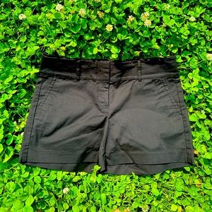 EUC - Ann Taylor Signature Shorts - Black - Size 8